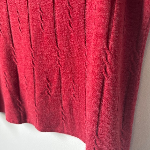 Requirements short sleeve mock neck sweater - Picture 4 of 5